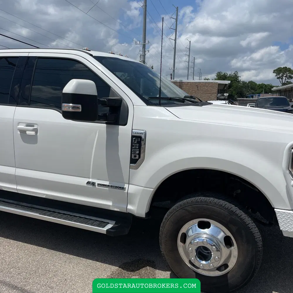 2022 Ford F-350 Super Duty Lariat