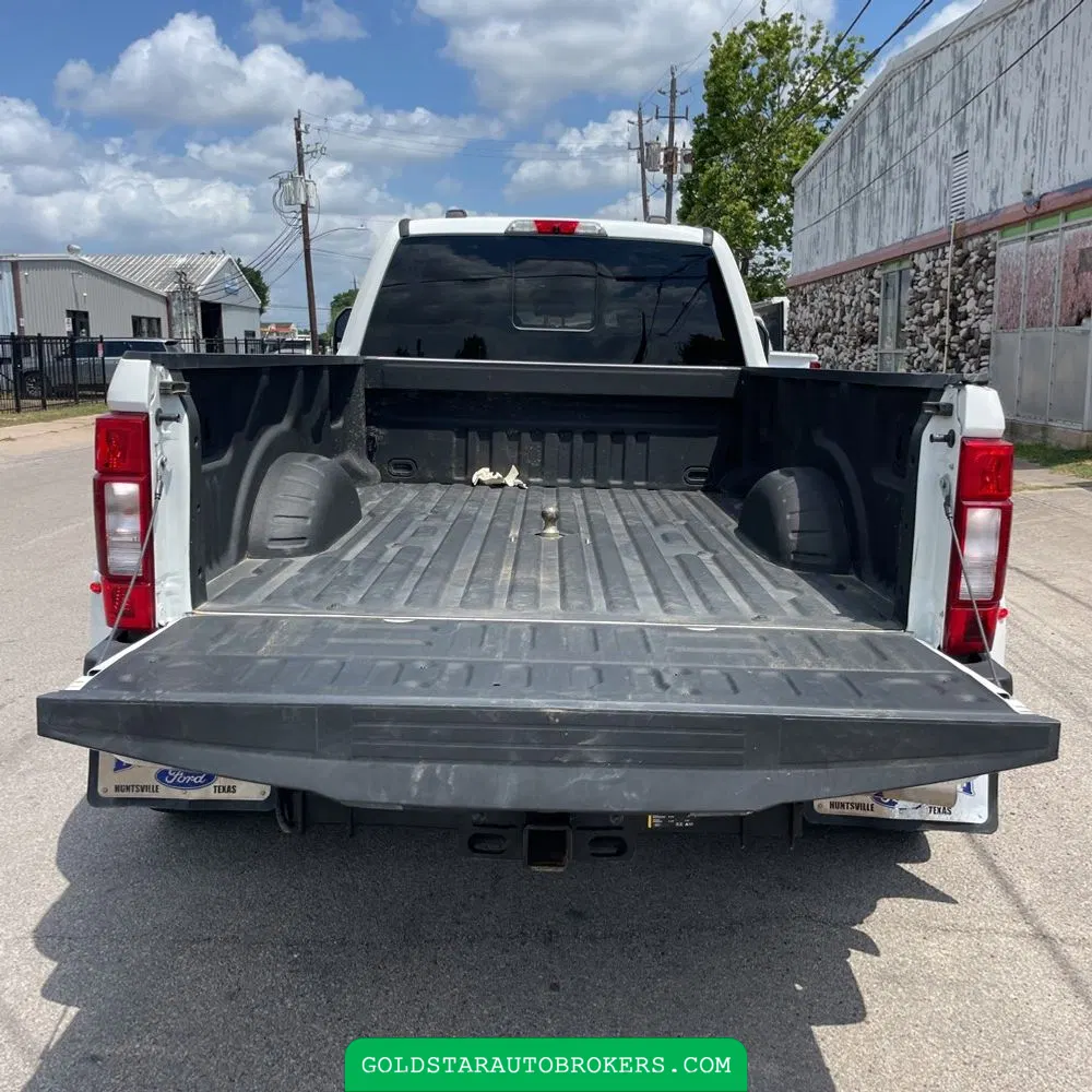 2022 Ford F-350 Super Duty Lariat