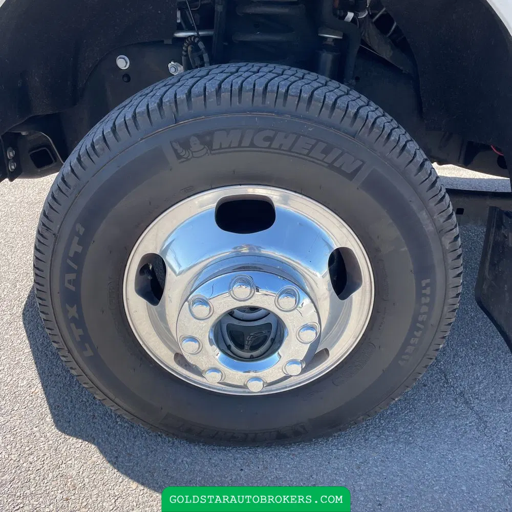 2023 Ford F-350 Super Duty Lariat