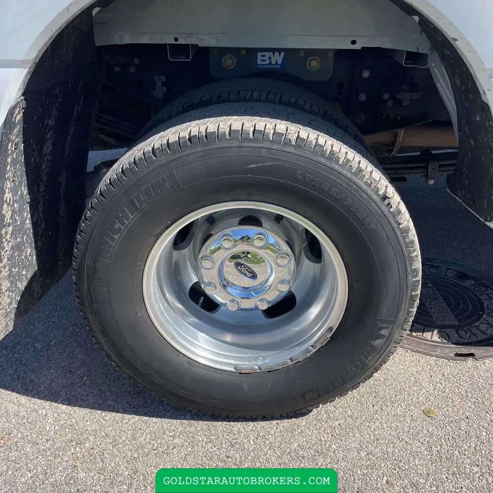 2023 Ford F-350 Super Duty Lariat