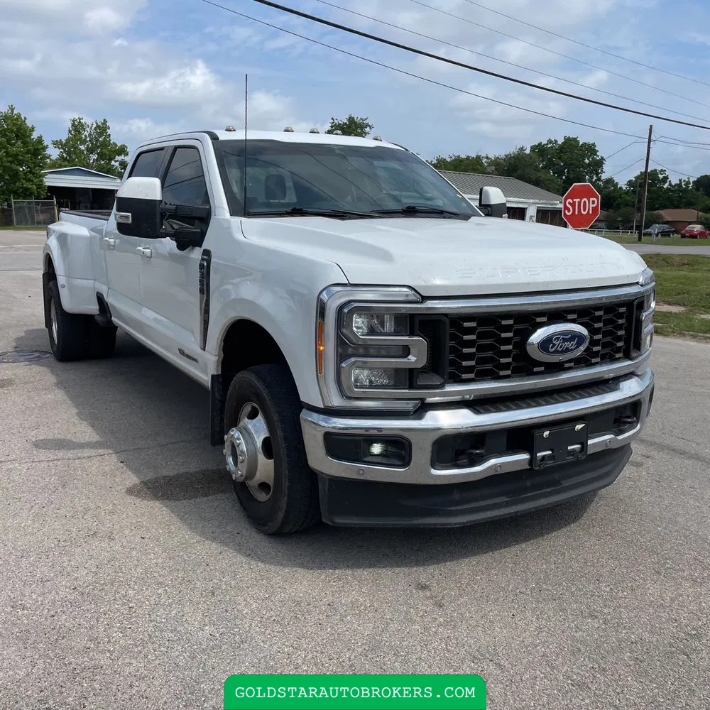 2023 Ford F-350 Super Duty Lariat