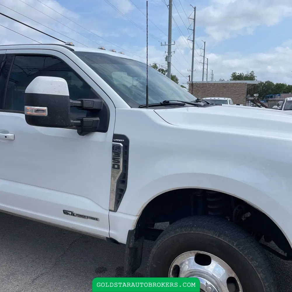 2023 Ford F-350 Super Duty Lariat