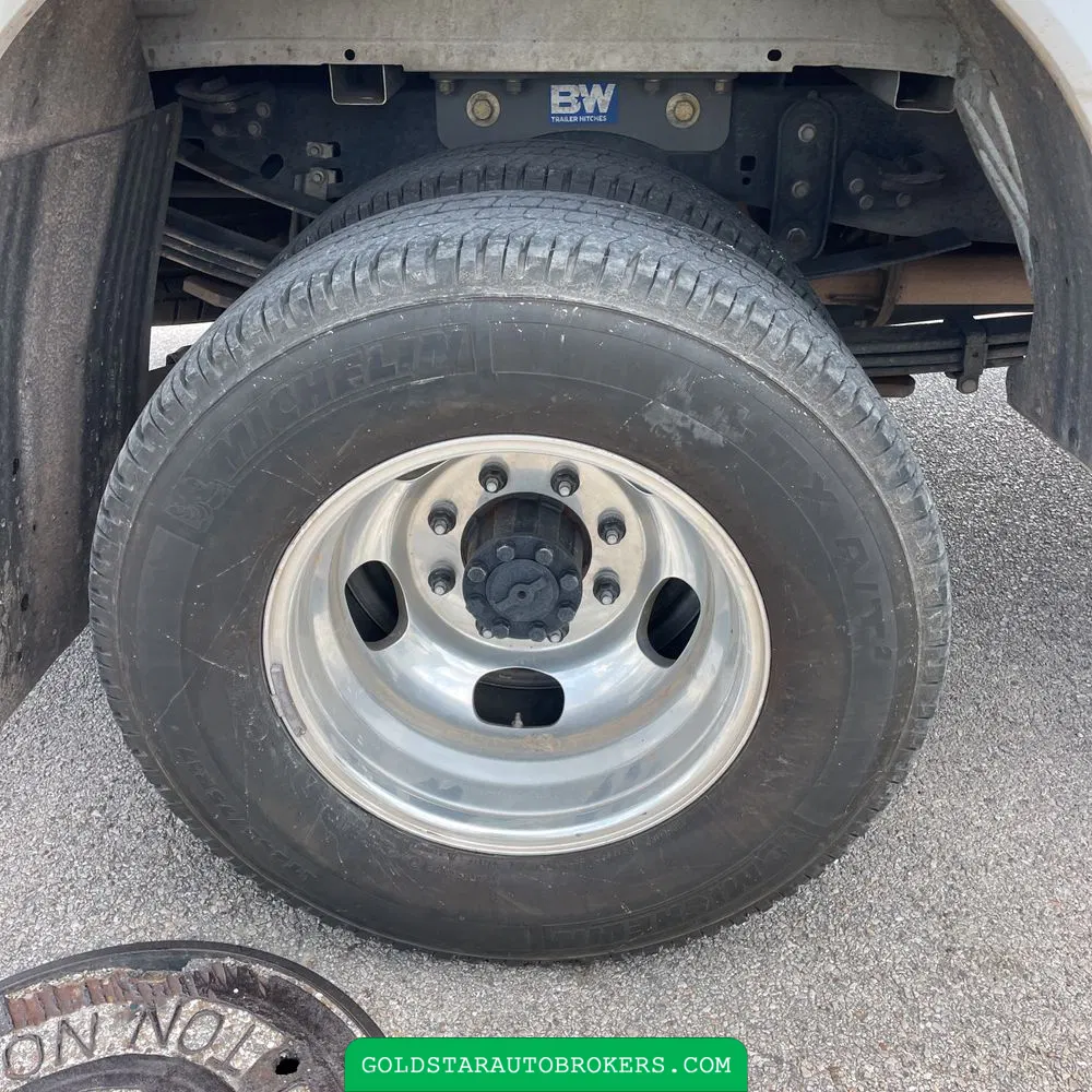 2023 Ford F-350 Super Duty Lariat