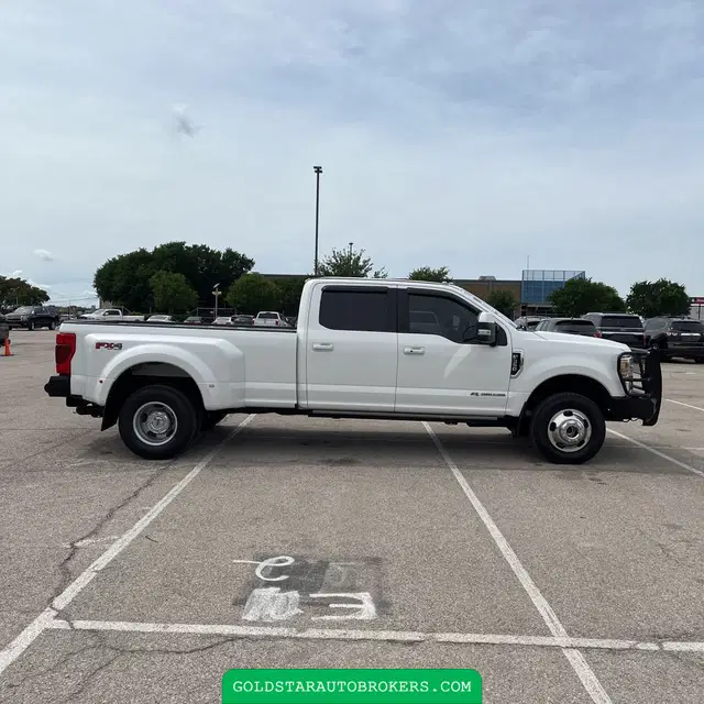 2021 Ford F-350 Super Duty Lariat