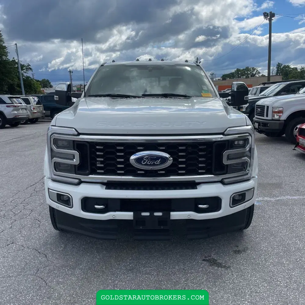 2024 Ford F-450 Super Duty Platinum