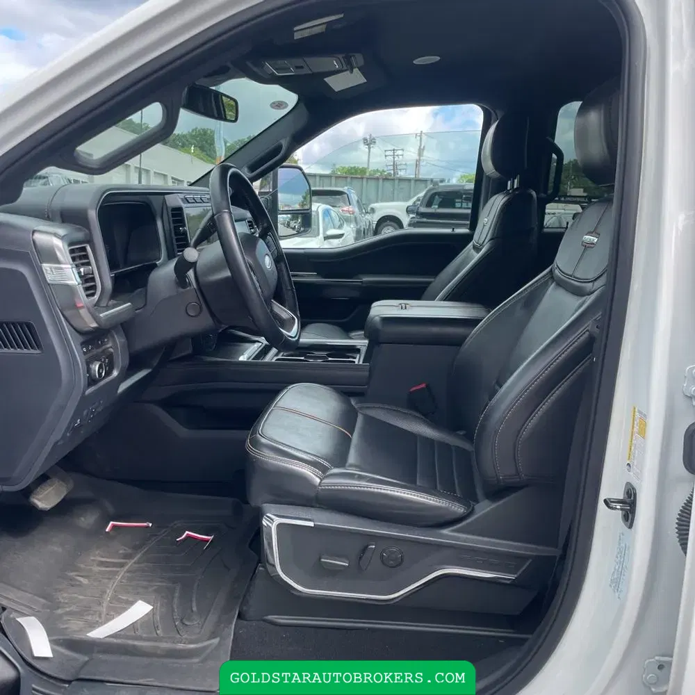 2024 Ford F-450 Super Duty Platinum
