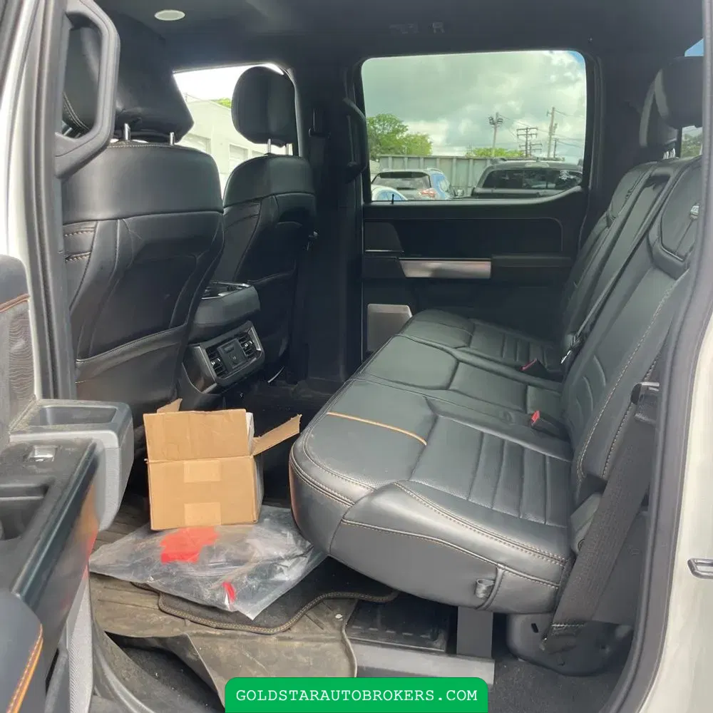 2024 Ford F-450 Super Duty Platinum