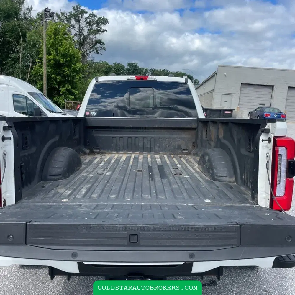 2024 Ford F-450 Super Duty Platinum
