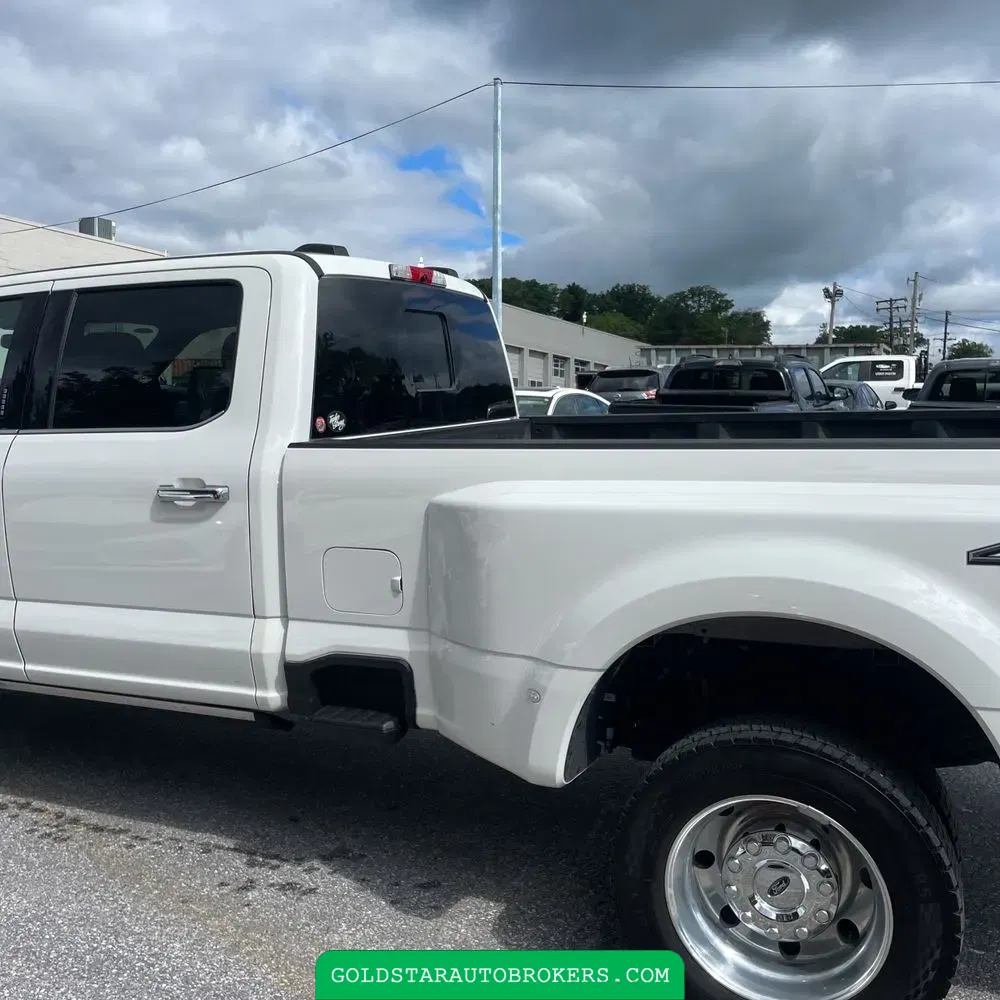 2024 Ford F-450 Super Duty Platinum