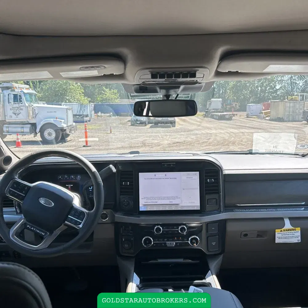 2025 Ford F-450 Super Duty Platinum