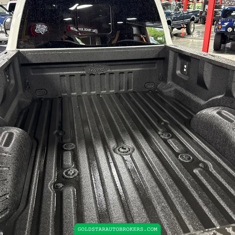 2025 Ford F-450 Super Duty Platinum