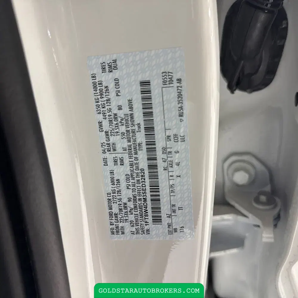 2025 Ford F-450 Super Duty Platinum