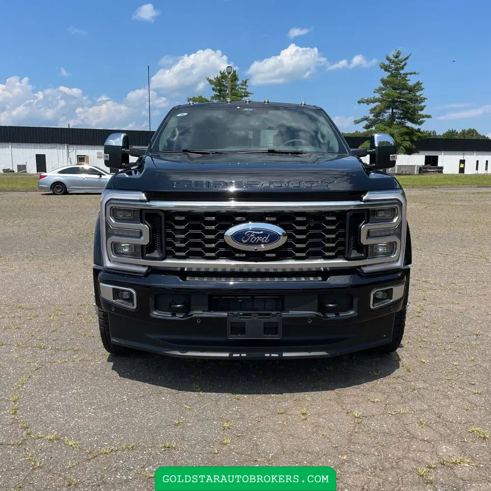 2025 Ford F-450 Super Duty Platinum