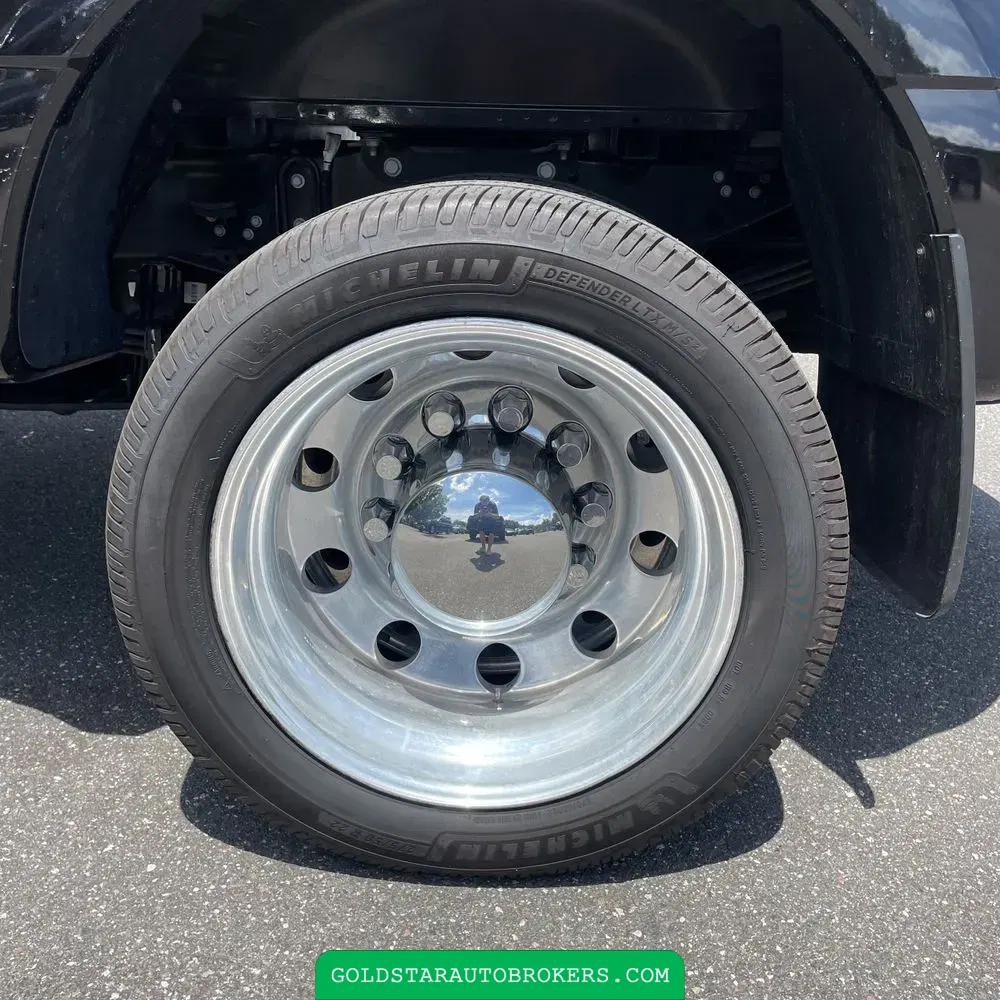 2024 Ford F-450 Super Duty Limited