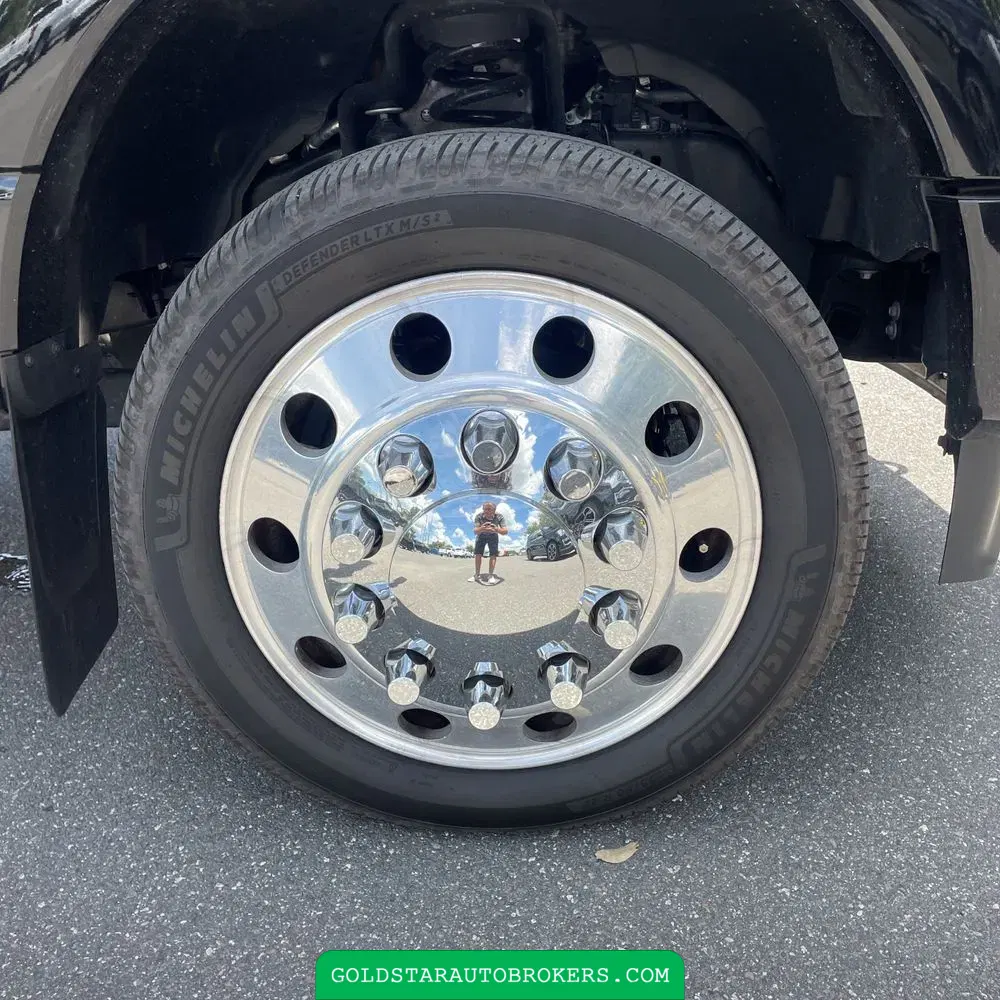 2024 Ford F-450 Super Duty Limited