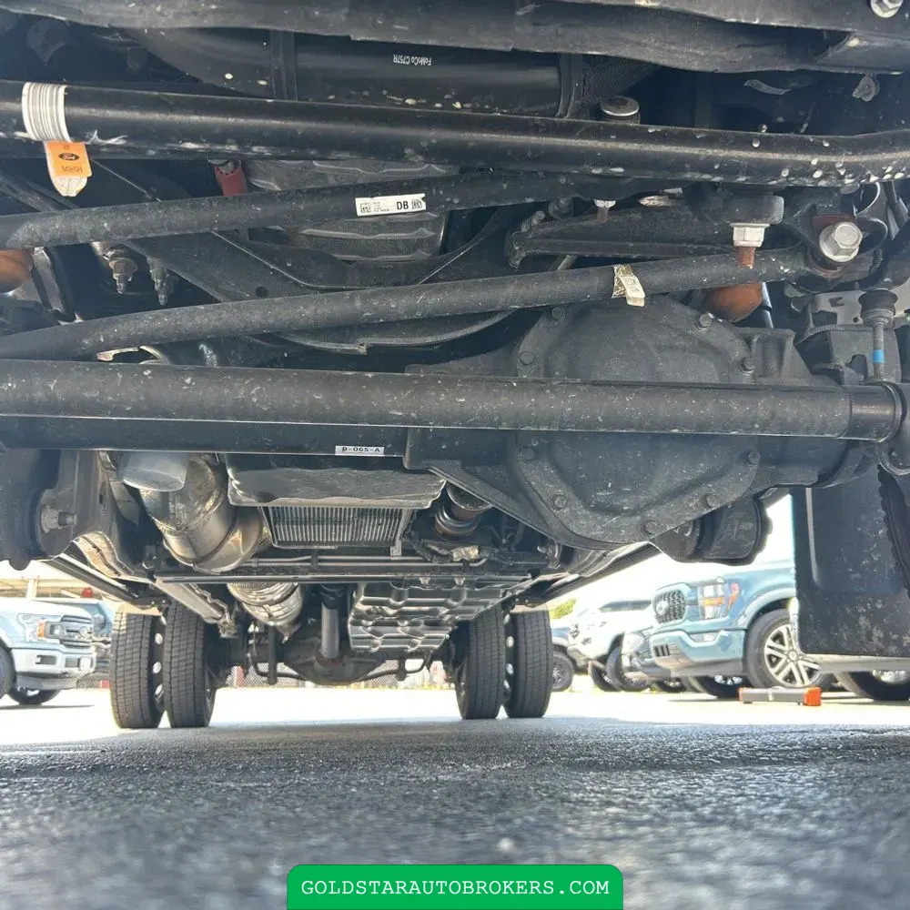 2023 Ford F-450 Super Duty Platinum