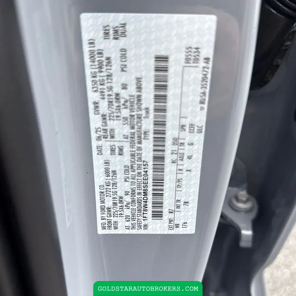 2025 Ford F-450 Super Duty Platinum