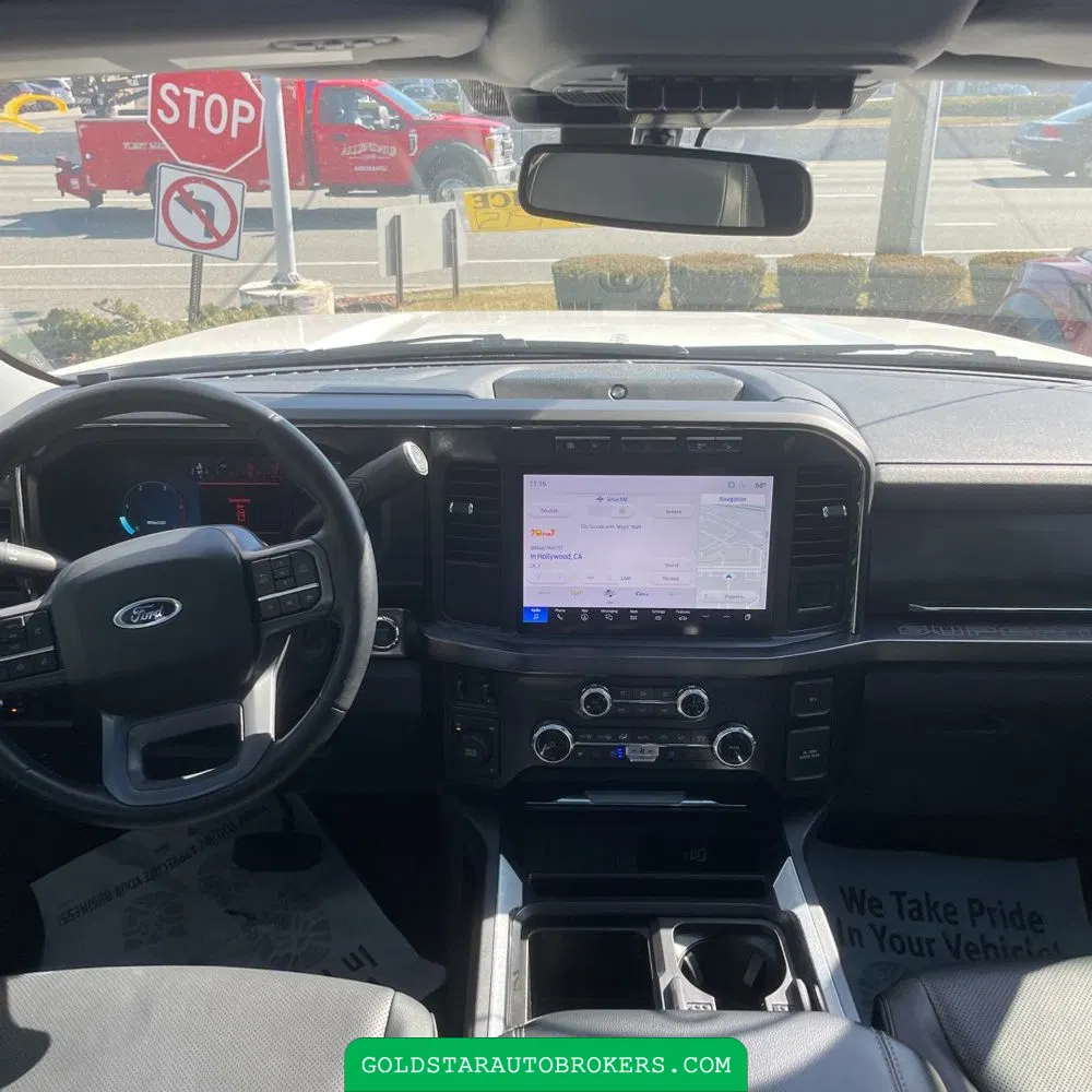 2023 Ford F-450 Super Duty Lariat
