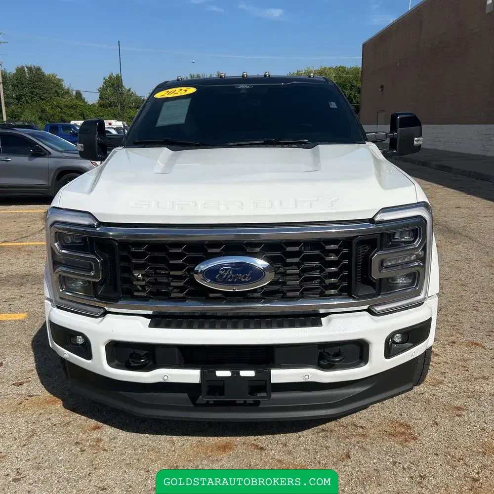 2025 Ford F-450 Super Duty Platinum