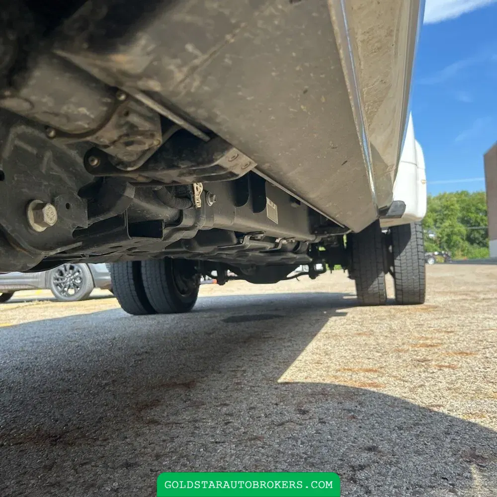 2025 Ford F-450 Super Duty Platinum
