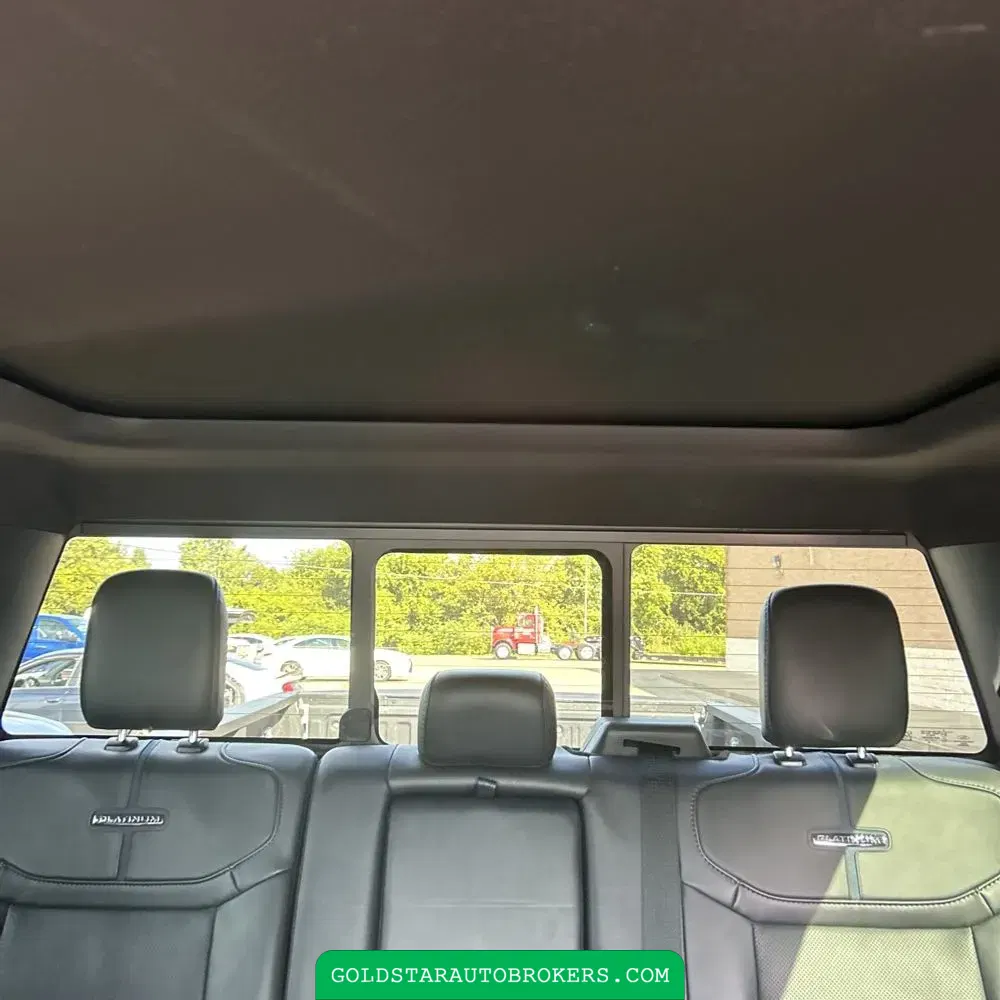 2025 Ford F-450 Super Duty Platinum