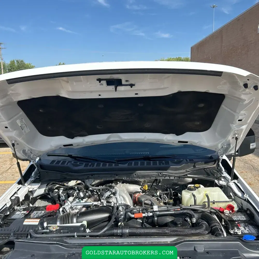 2025 Ford F-450 Super Duty Platinum
