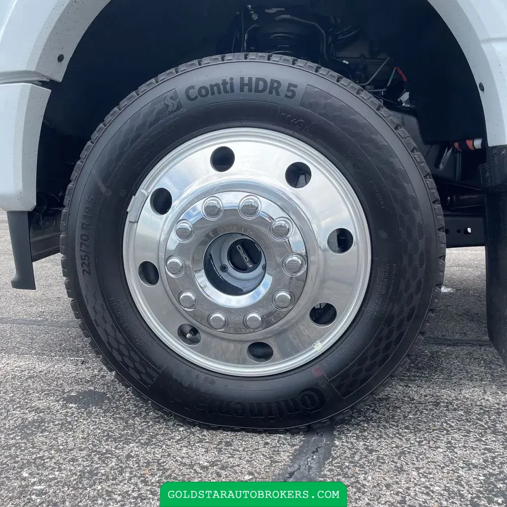 2025 Ford F-450 Super Duty Lariat