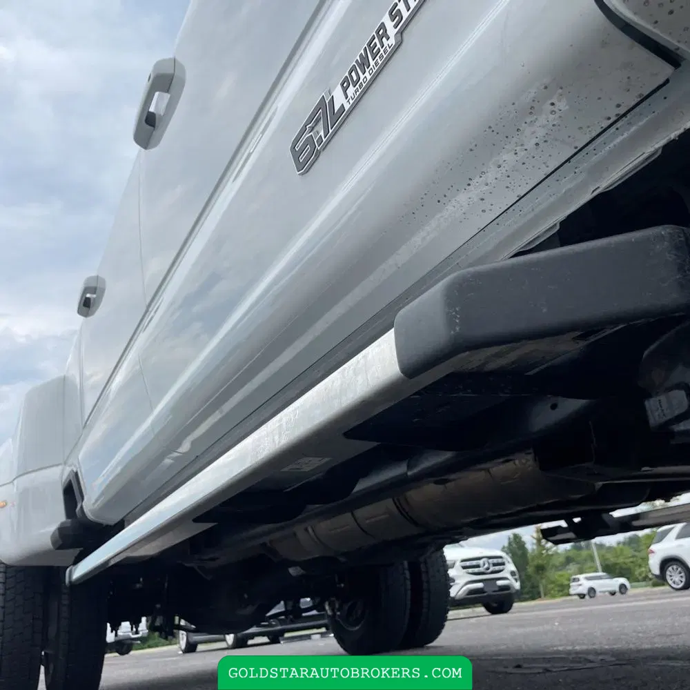 2025 Ford F-450 Super Duty Lariat