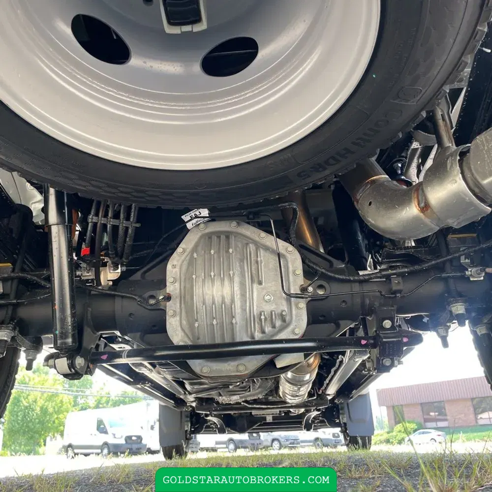 2025 Ford F-450 Super Duty Platinum