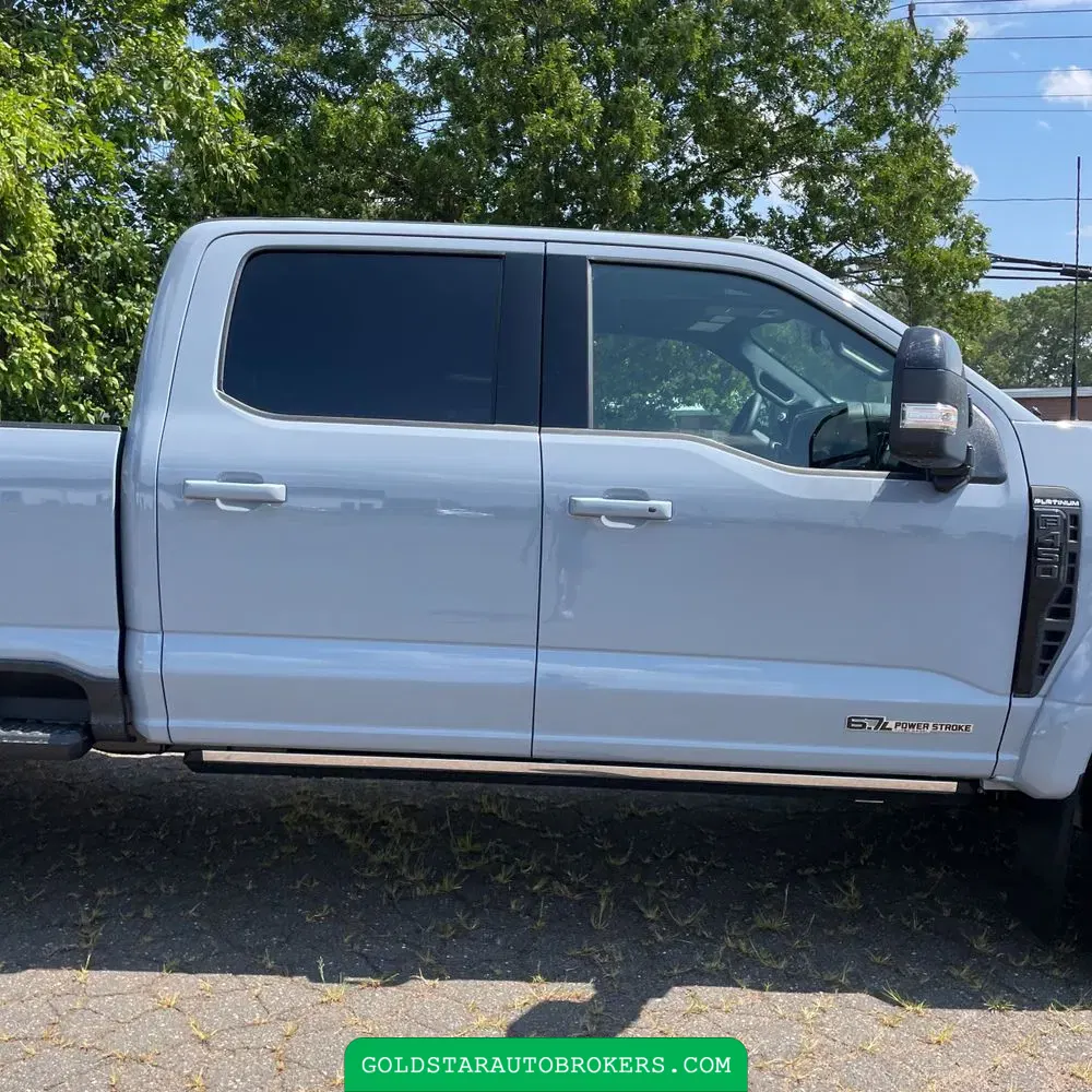2025 Ford F-450 Super Duty Platinum
