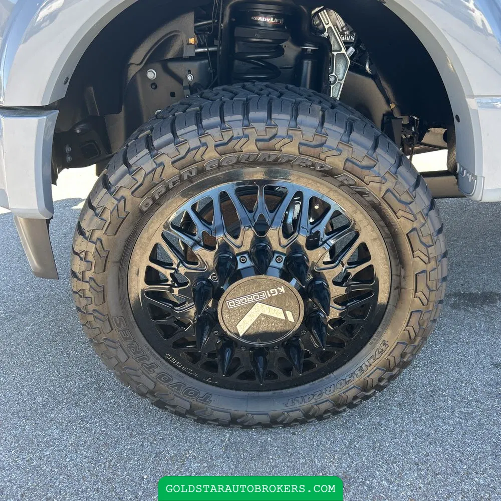 2024 Ford F-450 Super Duty Platinum