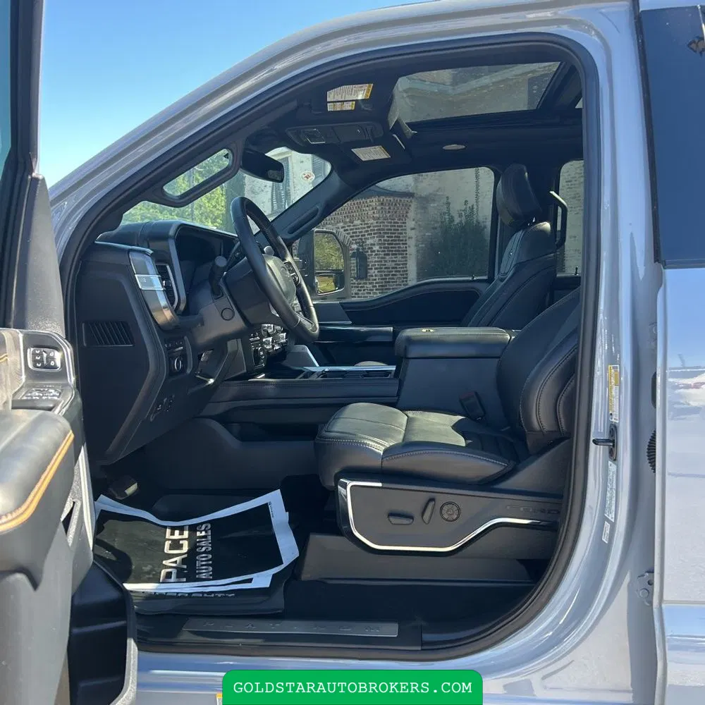 2024 Ford F-450 Super Duty Platinum