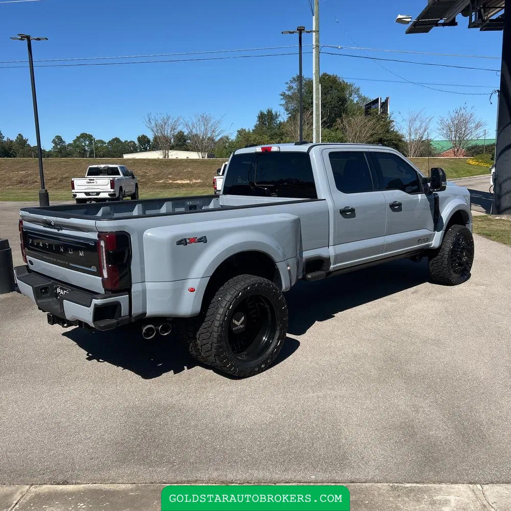 2024 Ford F-450 Super Duty Platinum