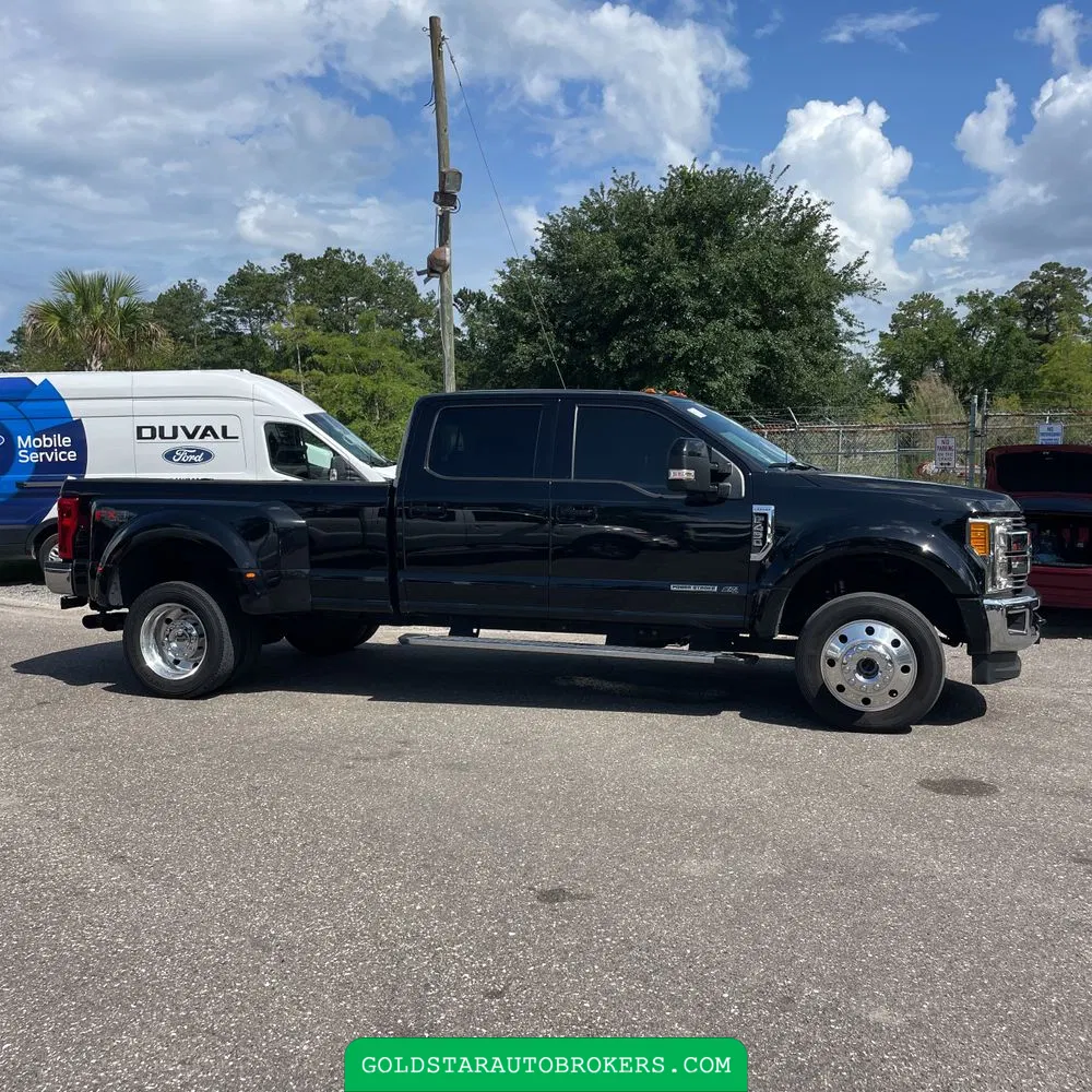 2017 Ford F-450 Super Duty Lariat