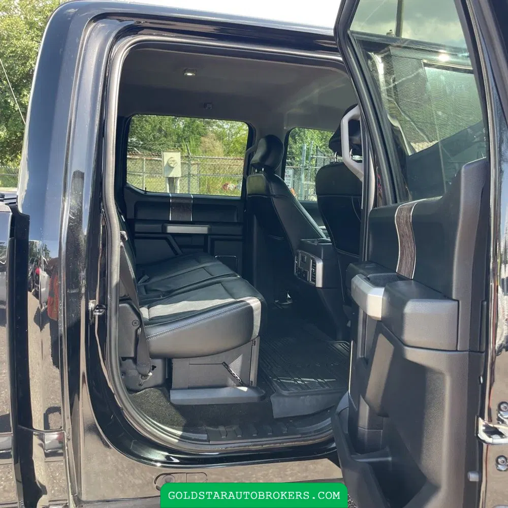 2017 Ford F-450 Super Duty Lariat