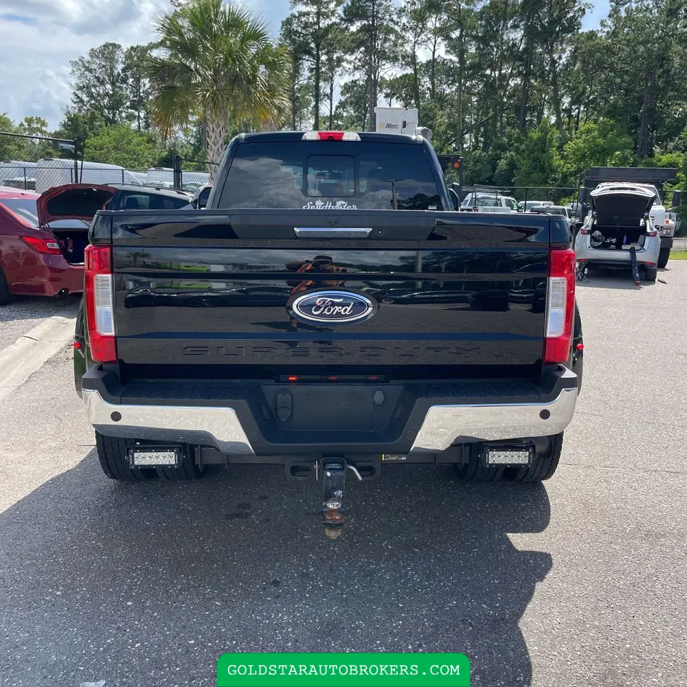 2017 Ford F-450 Super Duty Lariat
