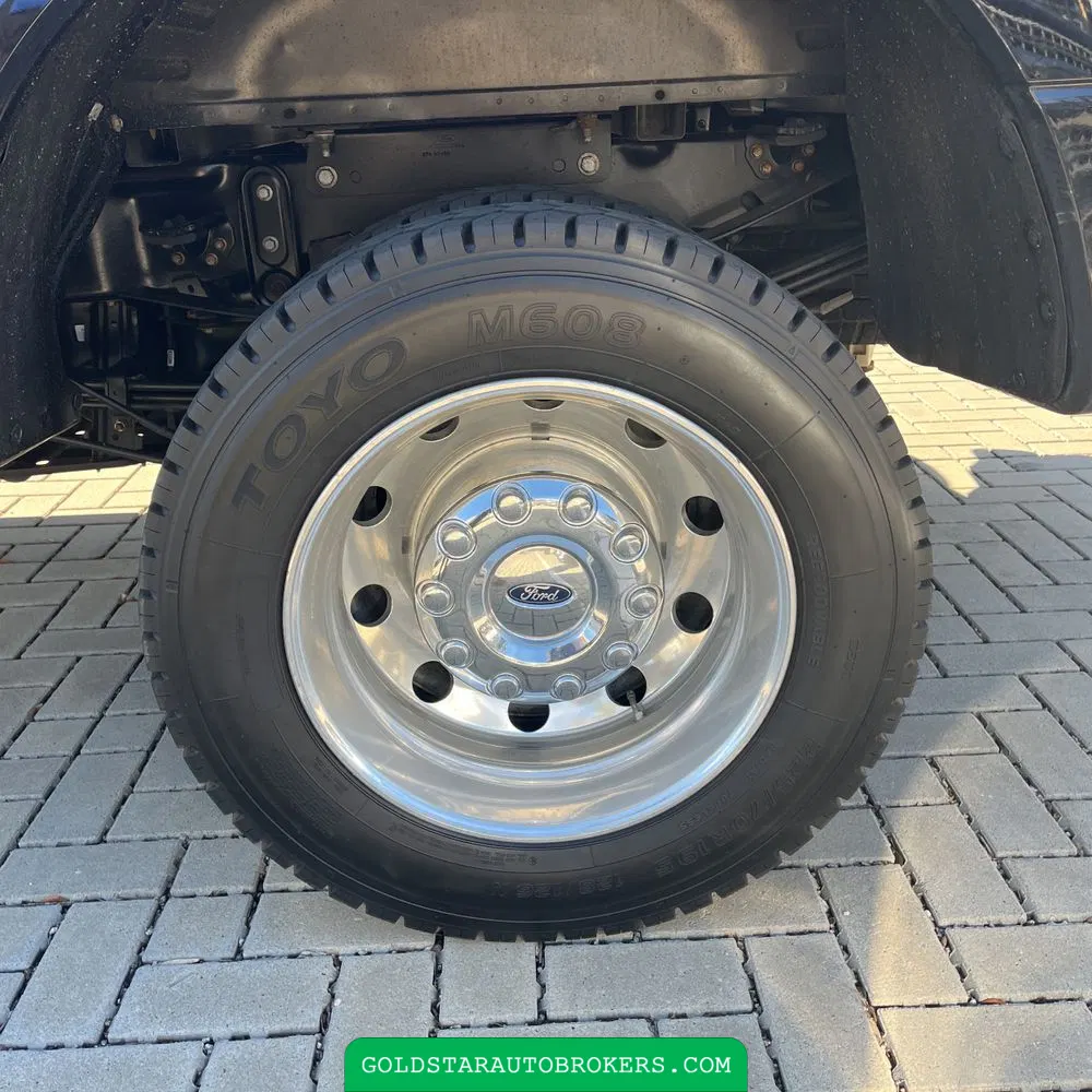 2019 Ford F-450 Super Duty Platinum