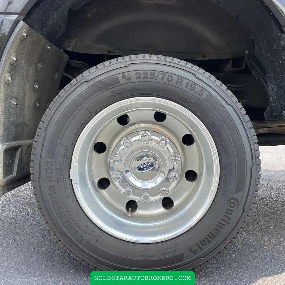 2021 Ford F-450 Super Duty Platinum