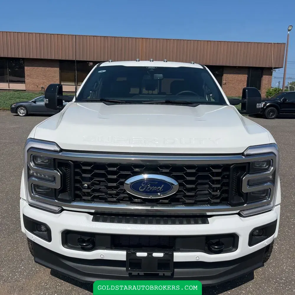 2025 Ford F-450 Super Duty Platinum