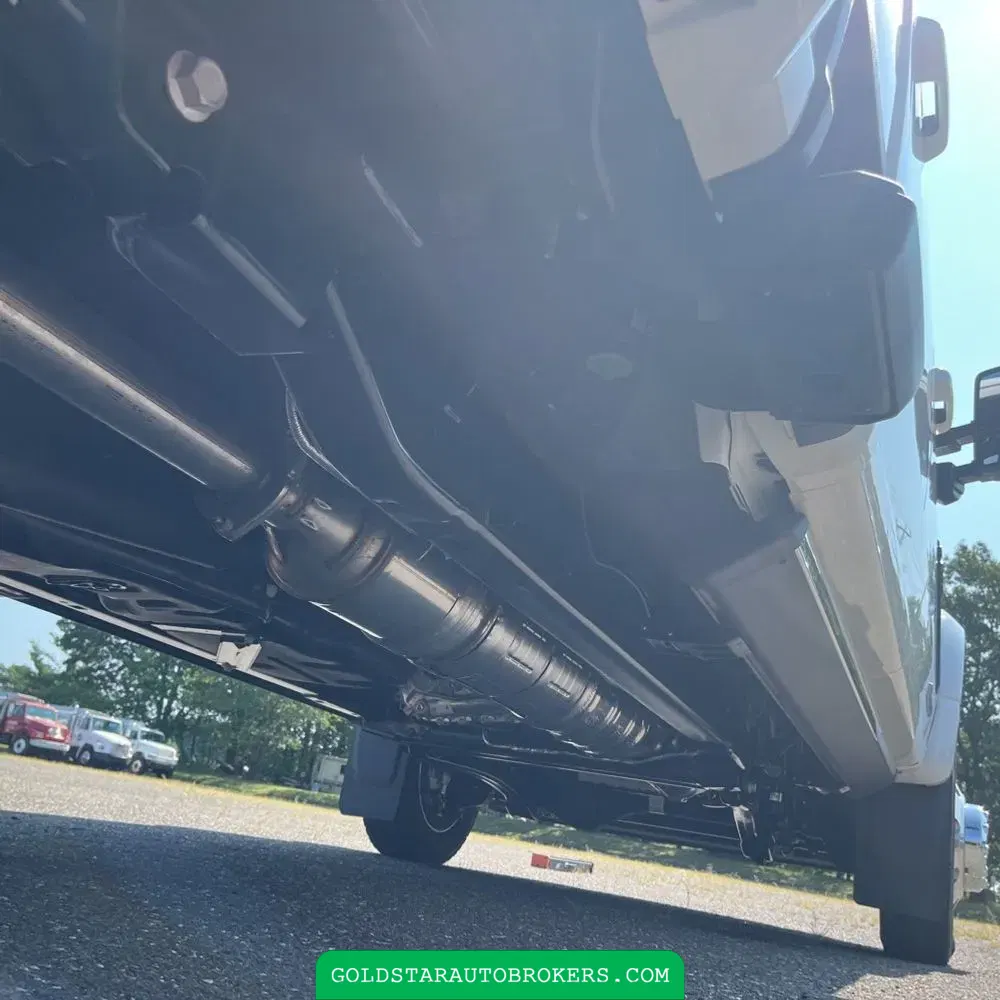 2025 Ford F-450 Super Duty Platinum