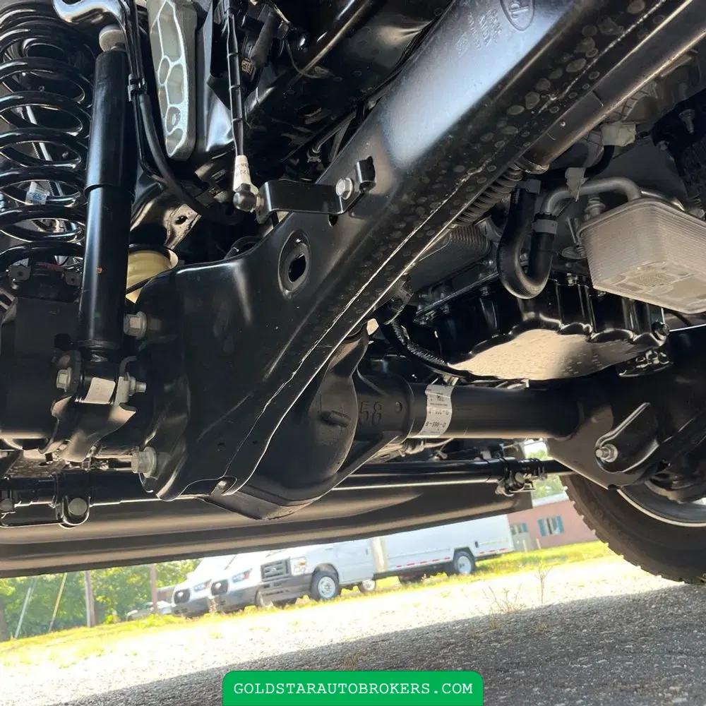 2025 Ford F-450 Super Duty Platinum