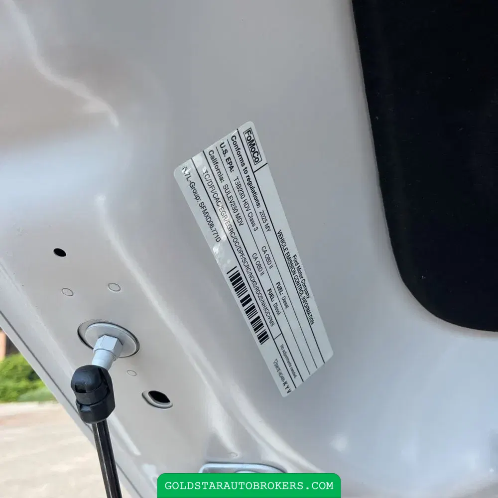 2025 Ford F-450 Super Duty Platinum