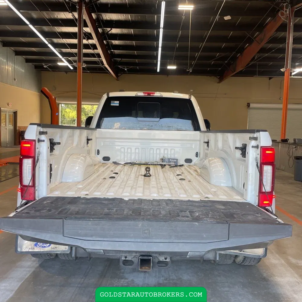 2022 Ford F-450 Super Duty Lariat