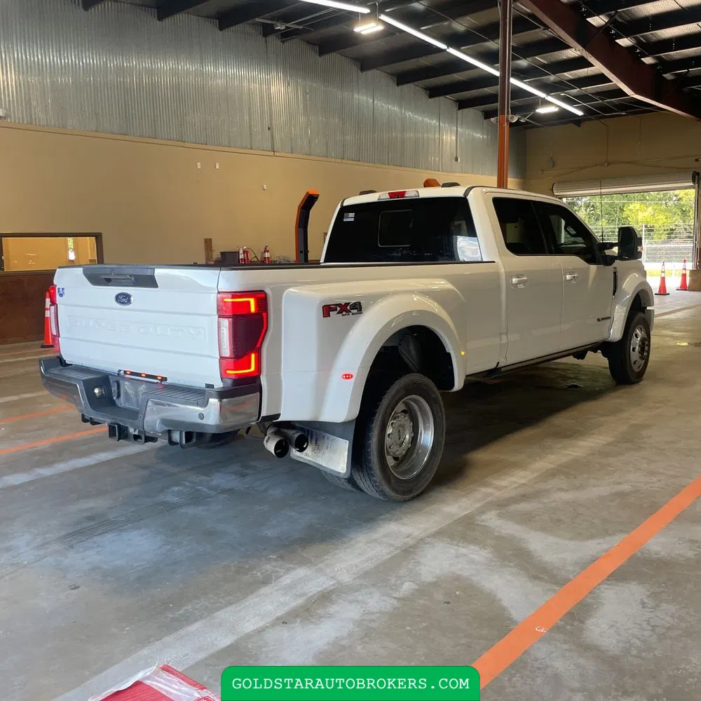 2022 Ford F-450 Super Duty Lariat