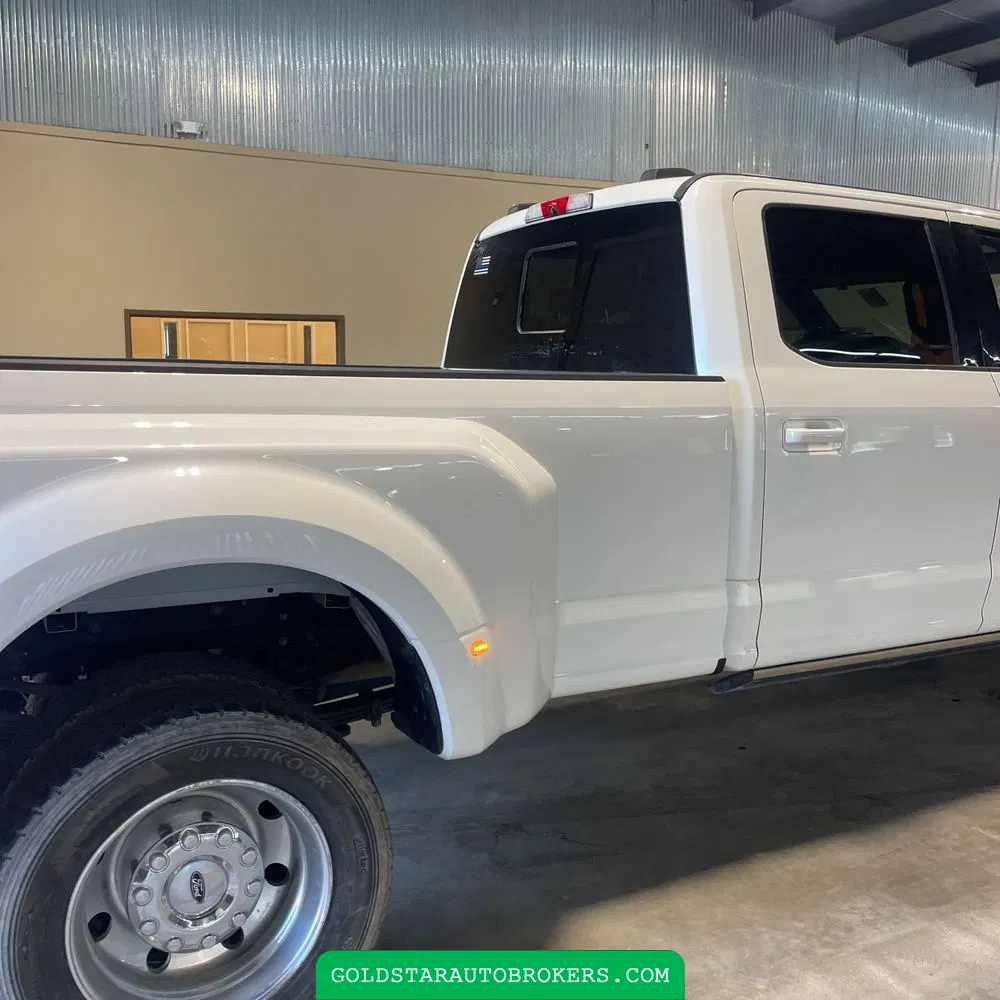 2022 Ford F-450 Super Duty Lariat