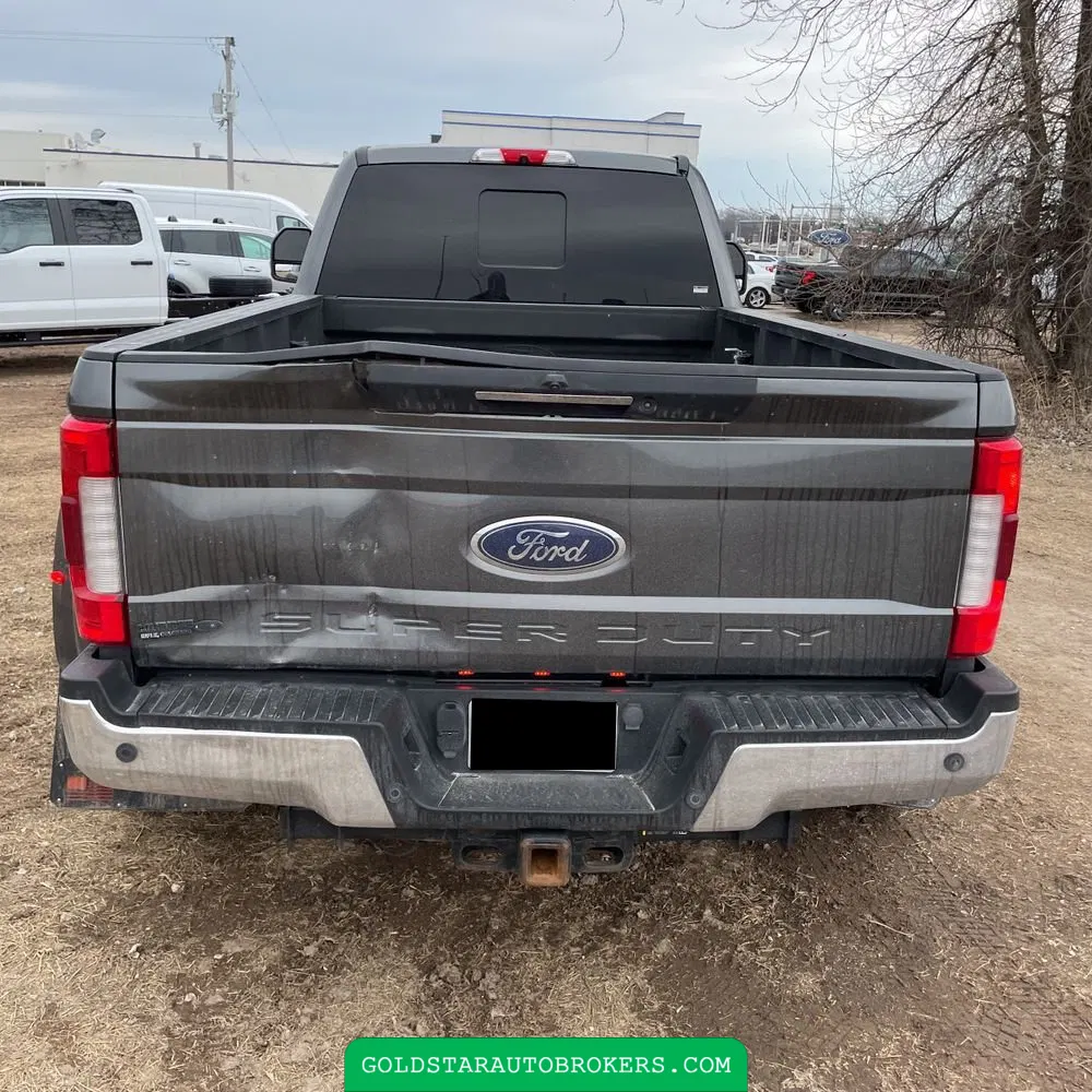 2019 Ford F-450 Super Duty Lariat