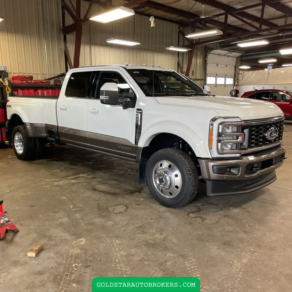 2023 Ford F-450 Super Duty King Ranch