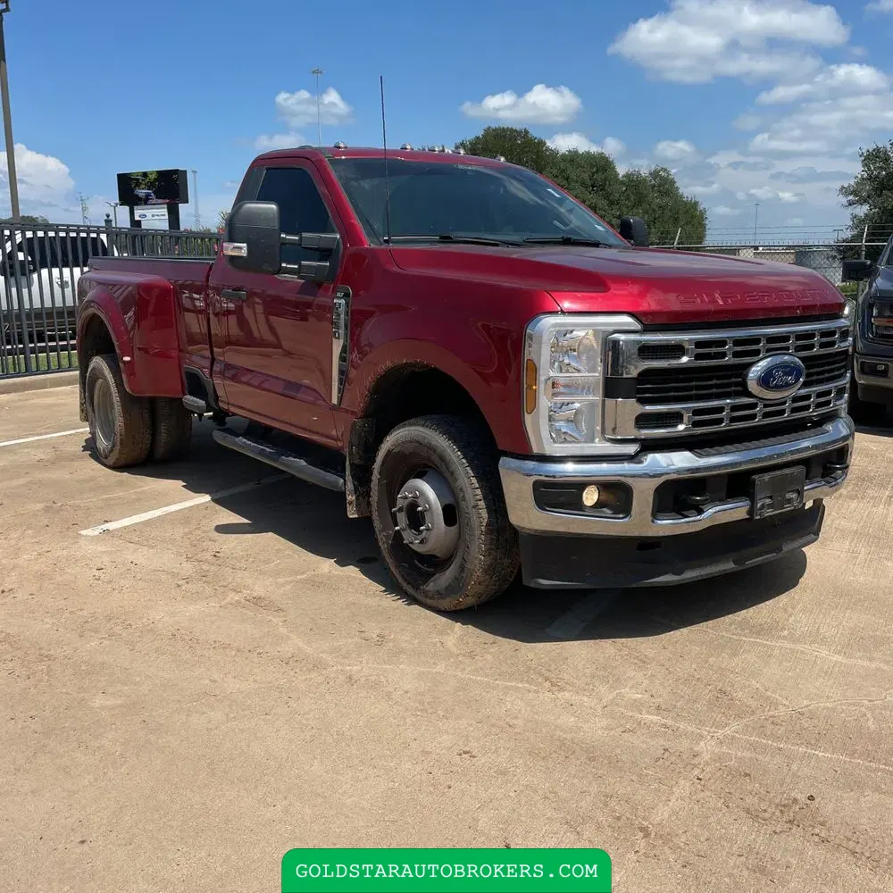 2025 Ford F-350 Super Duty XLT
