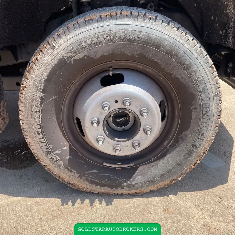 2025 Ford F-350 Super Duty XLT