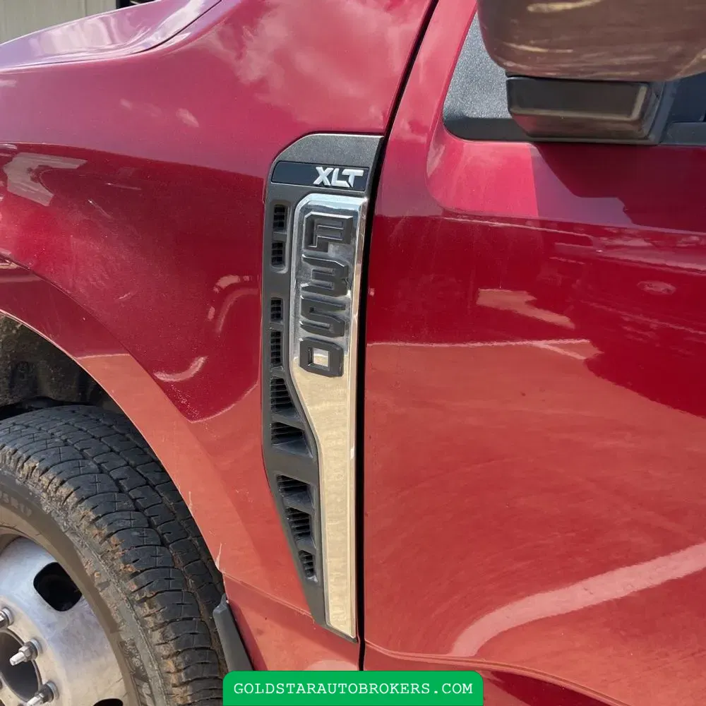 2025 Ford F-350 Super Duty XLT